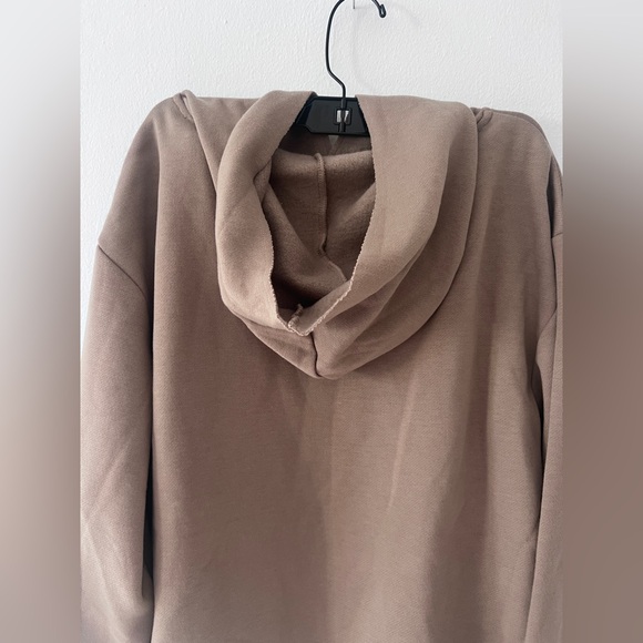 Women's Brown Sweater - Picture 4 of 6